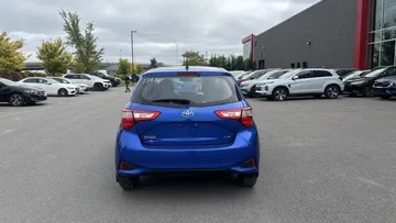 2018 Toyota Yaris Hatchback - image 6
