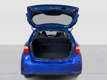 2018 Toyota Yaris - image 12