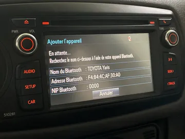 2018 Toyota Yaris - image 23
