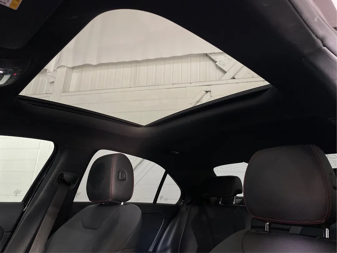 2022 Mercedes-Benz A-Class — photo 5