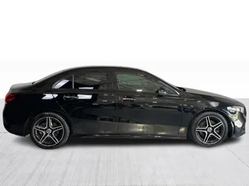 2022 Mercedes-Benz A-Class - image 2