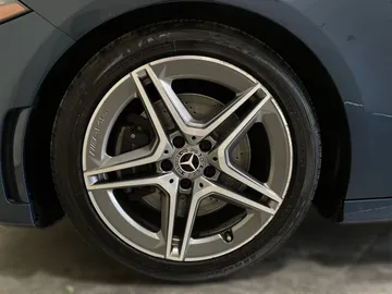 2020 Mercedes-Benz A-Class - image 7