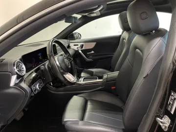 2025 Mercedes-Benz CLA - image 3