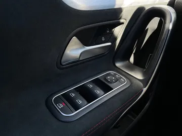 2022 Mercedes-Benz CLA - image 24