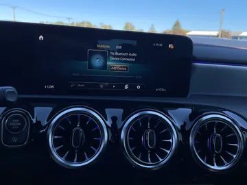 2022 Mercedes-Benz CLA - image 27