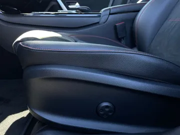 2022 Mercedes-Benz CLA - image 25