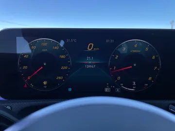2022 Mercedes-Benz CLA - image 16