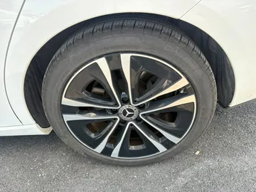 2025 Mercedes-Benz CLA - image 7