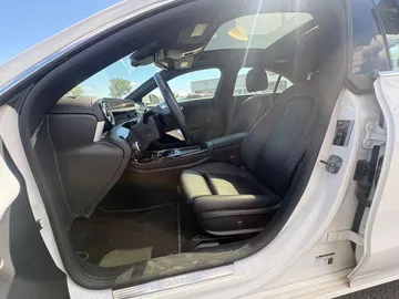 2025 Mercedes-Benz CLA - image 8