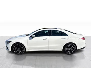 2025 Mercedes-Benz CLA - image 4