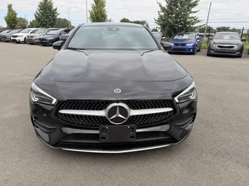 2022 Mercedes-Benz CLA - image 2