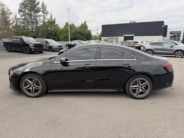 2022 Mercedes-Benz CLA - image 4