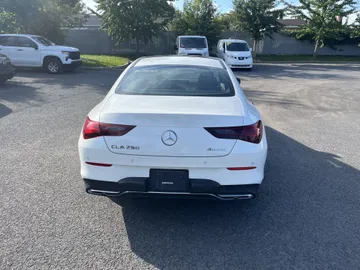 2025 Mercedes-Benz CLA - image 3