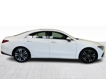 2025 Mercedes-Benz CLA - image 2