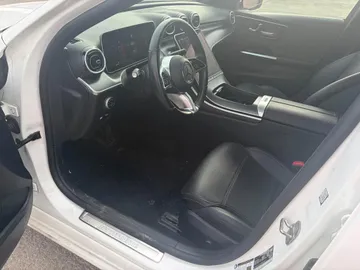 2024 Mercedes-Benz C-Class - image 8