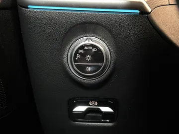 2023 Mercedes-Benz C-Class - image 31
