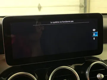2021 Mercedes-Benz GLC - image 21