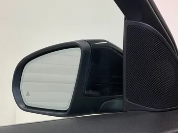2021 Mercedes-Benz GLC - image 20