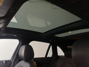 2020 Mercedes-Benz GLC - image 6