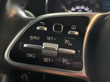 2020 Mercedes-Benz GLC - image 29