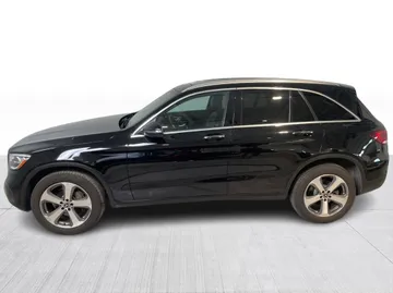 2020 Mercedes-Benz GLC - image 9