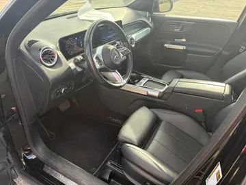 2024 Mercedes-Benz GLB - image 6