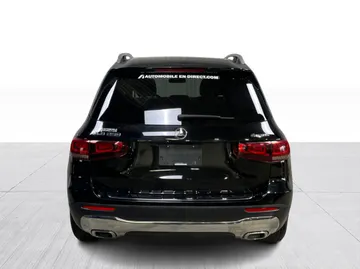 2020 Mercedes-Benz GLB - image 12