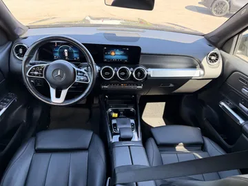 2020 Mercedes-Benz GLB - image 9