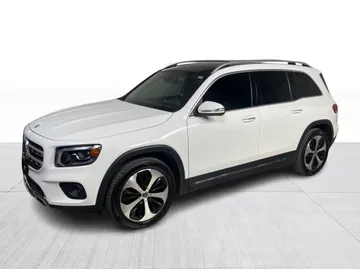2021 Mercedes-Benz GLB - image 3