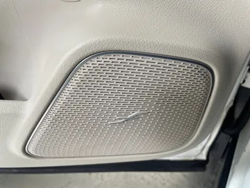 2021 Mercedes-Benz GLB - image 28