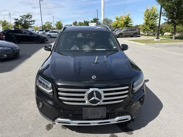 2024 Mercedes-Benz GLB - image 2