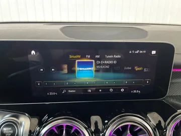 2021 Mercedes-Benz GLB - image 33