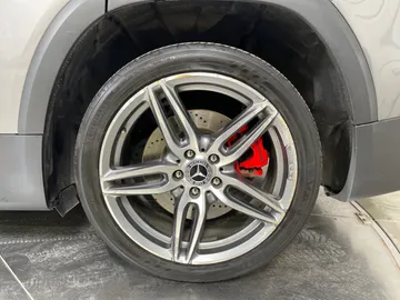 2021 Mercedes-Benz GLB - image 7