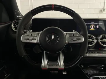 2021 Mercedes-Benz GLB - image 17