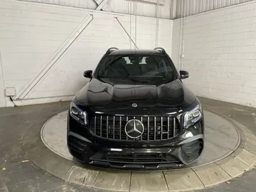 2021 Mercedes-Benz GLB - image 2