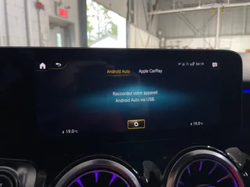 2021 Mercedes-Benz GLB - image 29