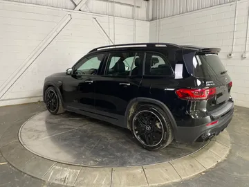 2021 Mercedes-Benz GLB - image 6
