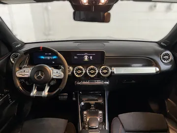 2021 Mercedes-Benz GLB - image 14