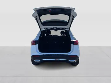 2024 Mercedes-Benz GLA - image 13
