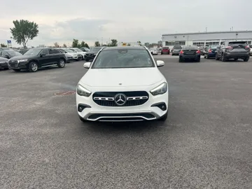 2024 Mercedes-Benz GLA - image 2