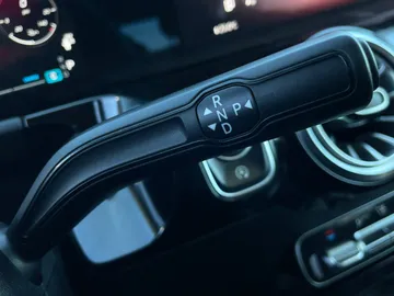 2024 Mercedes-Benz GLA - image 28