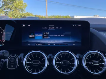 2024 Mercedes-Benz GLA - image 30
