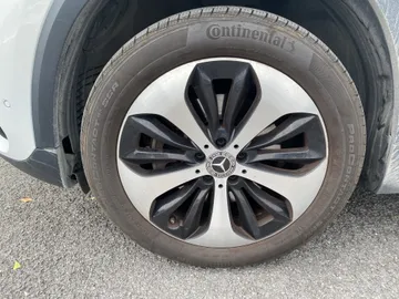 2024 Mercedes-Benz GLA - image 7