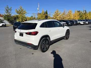 2026 Mercedes-Benz GLA - image 3