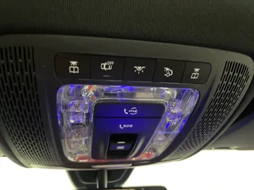 2021 Mercedes-Benz GLA - image 16