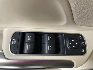 2021 Mercedes-Benz GLA - image 27