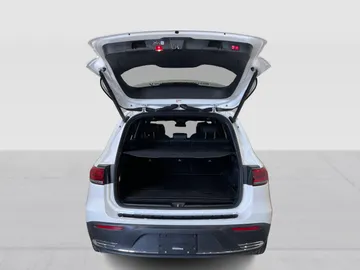 2023 Mercedes-Benz EQB - image 14