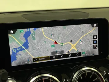 2023 Mercedes-Benz EQB - image 32