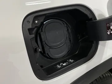 2023 Mercedes-Benz EQB - image 34