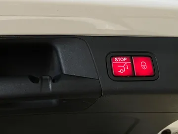 2023 Mercedes-Benz EQB - image 33
